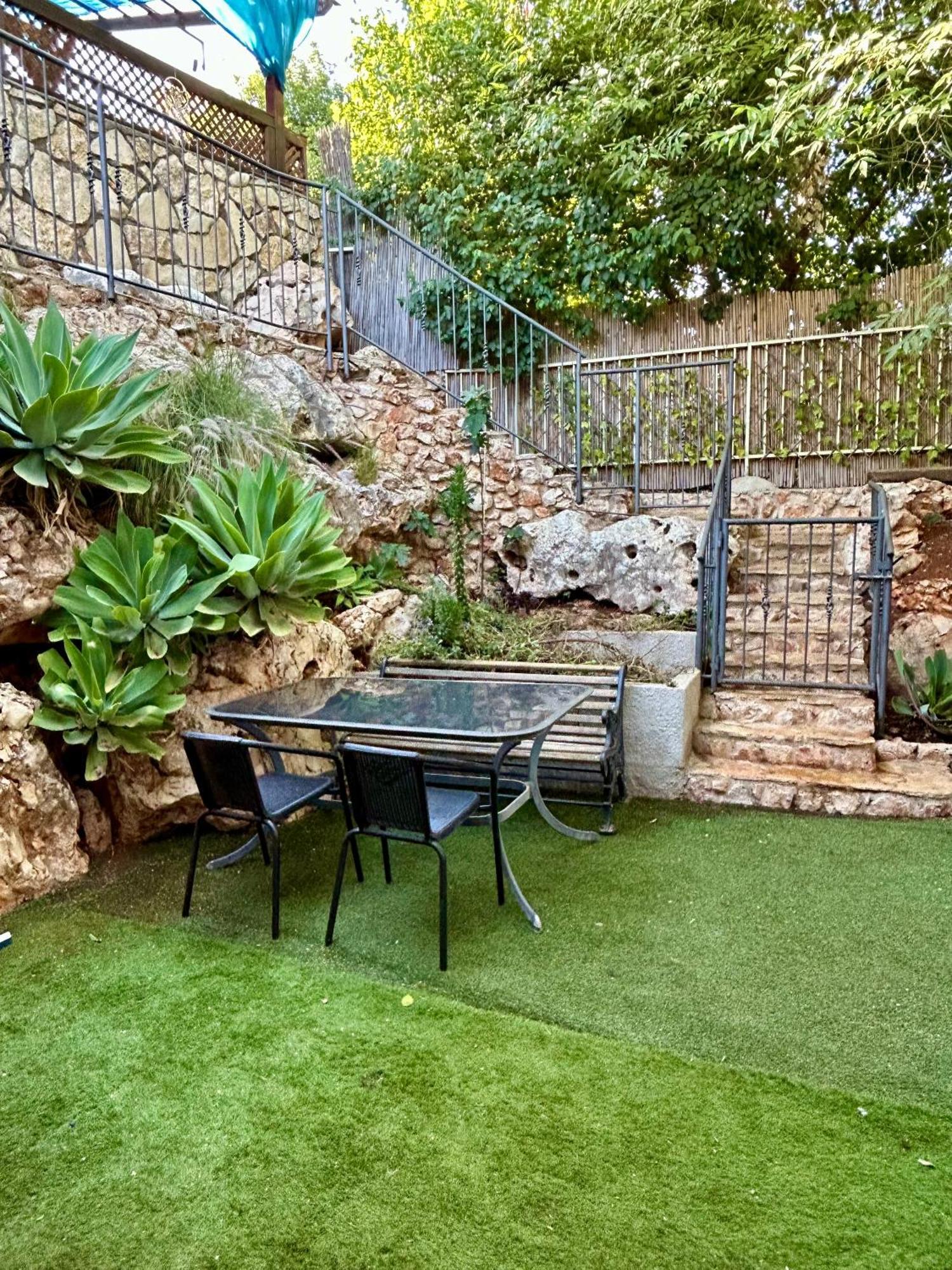 Panorama Kinneret נוף כנרת, צפת Luaran gambar